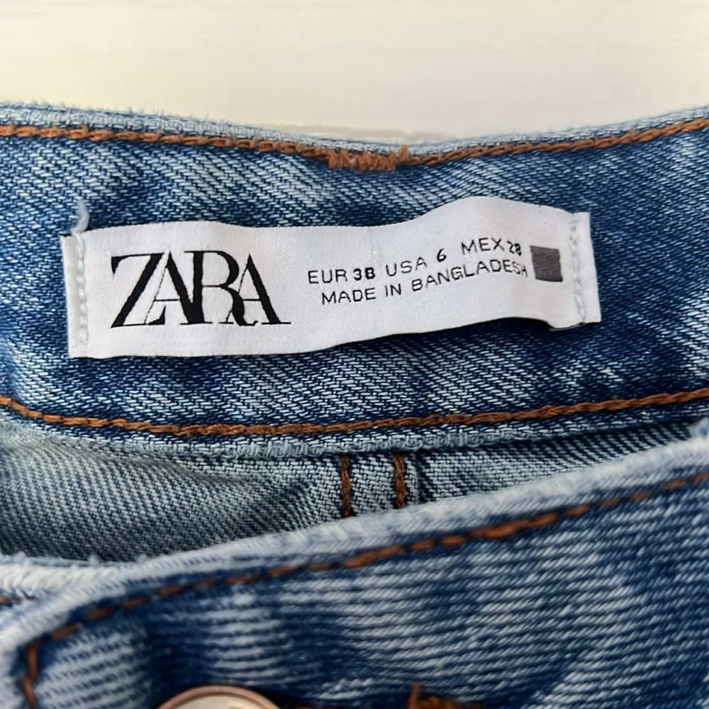 Zara Jean Shorts - Picture 3 of 3